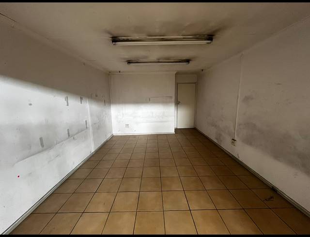 2,117M² WAREHOUSE TO LET IN BENONI SOUTH
